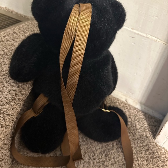 The most adorable plush backpack ever. Black teddy bear with glasses - Picture 4 of 6